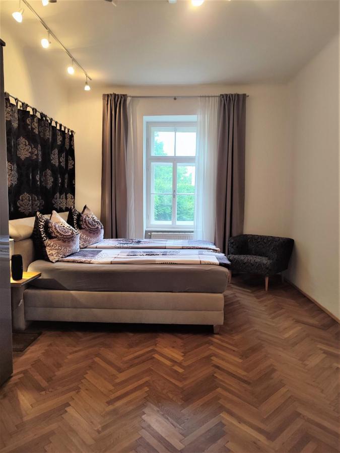 Bookstyrian1 Apartment กราซ ภายนอก รูปภาพ
